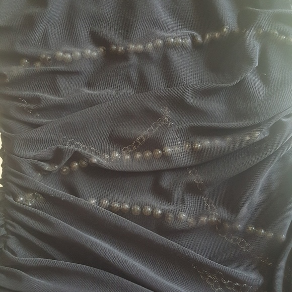 Designer Luxury Chain Link, Pearl and Tool Dress - Picture 3 of 4